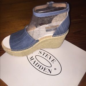 Steve Madden denim shoes!!!